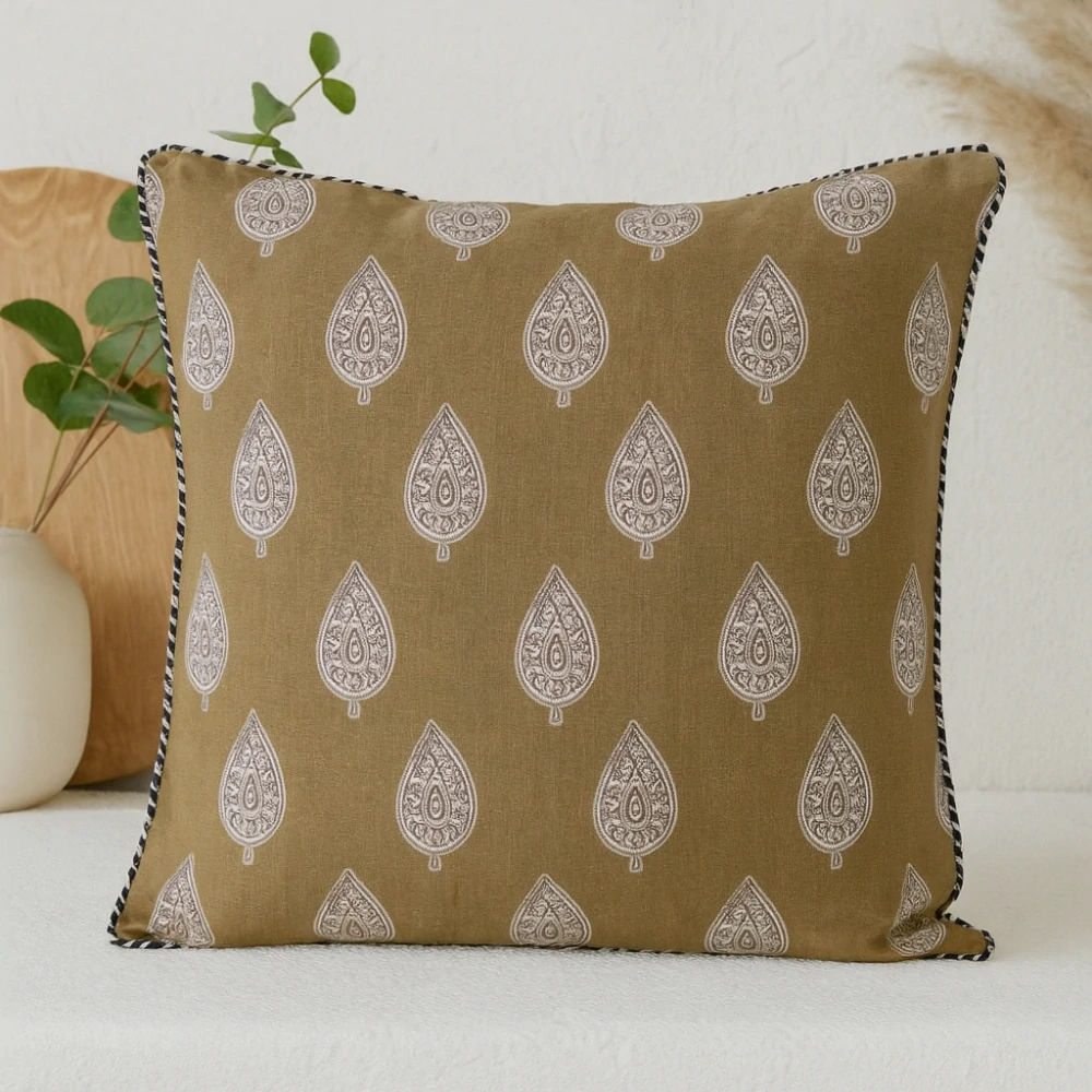 House Doctor – Parsley, luxusní povlak na polštář 50x50 cm, hořčicově žlutý