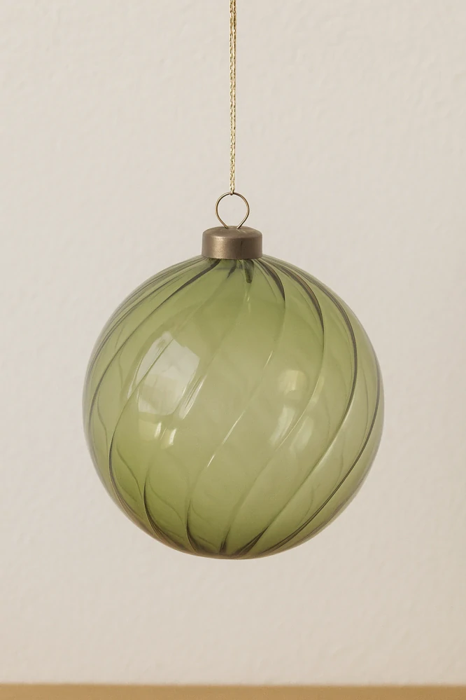 House Doctor – Vánoční koule, Fluted, zelená, 12 cm