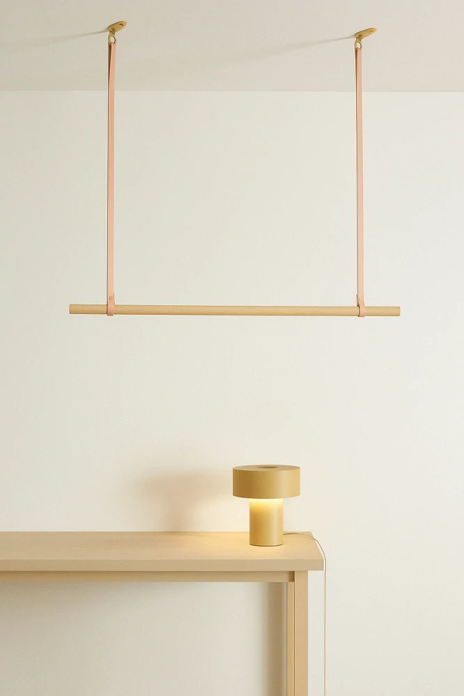 Hübsch – Tyčový držák Acorn 120 cm