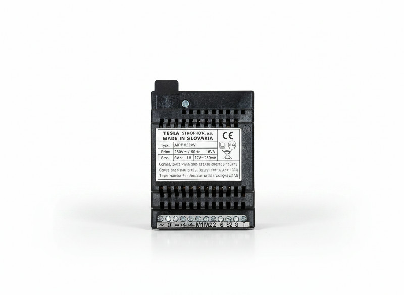 Tesla Stropkov 4FP 672 19 – síťový napáječ 230 V/8 V, 2 vyzváněcí signály (nástupce 4FP 672 56)