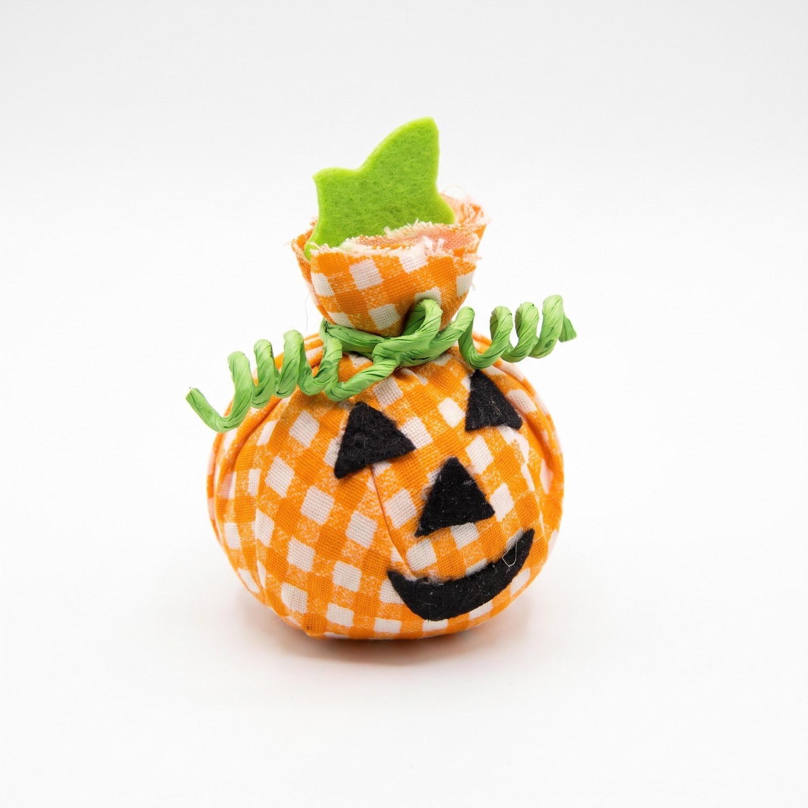Látková dýně s obličejem 10 cm, oranžové kostičky – halloweenská dekorace, 1 ks