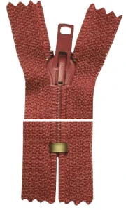 Spirálový zip, nedělitelný - 16cm - vínový - Koh-i-noor - BALENÍ 10 ks