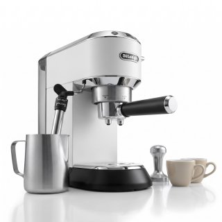 De'Longhi Dedica Style EC 685.W – pákový kávovar 15 bar, šířka 15 cm, bílý