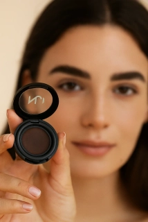NUI Cosmetics – VEGAN přírodní fixační vosk na obočí Pouri